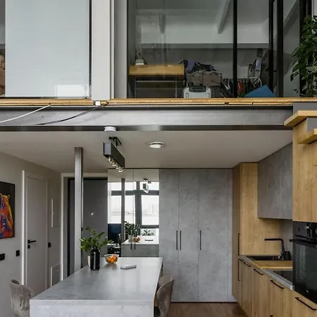Bright And Stylish Centre 1 Bedroom Loft